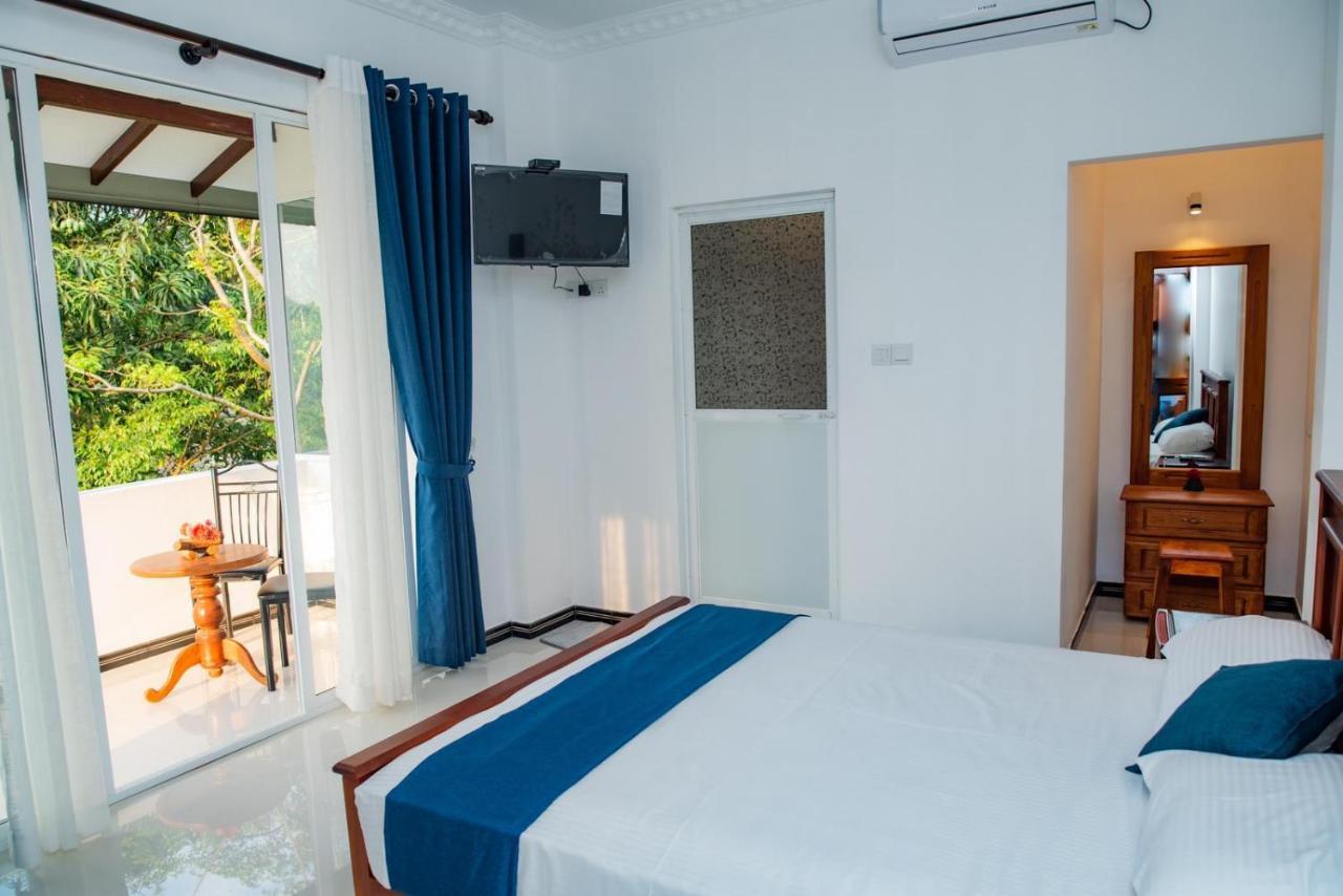 Sky Edge Homestay Kandy Exteriör bild
